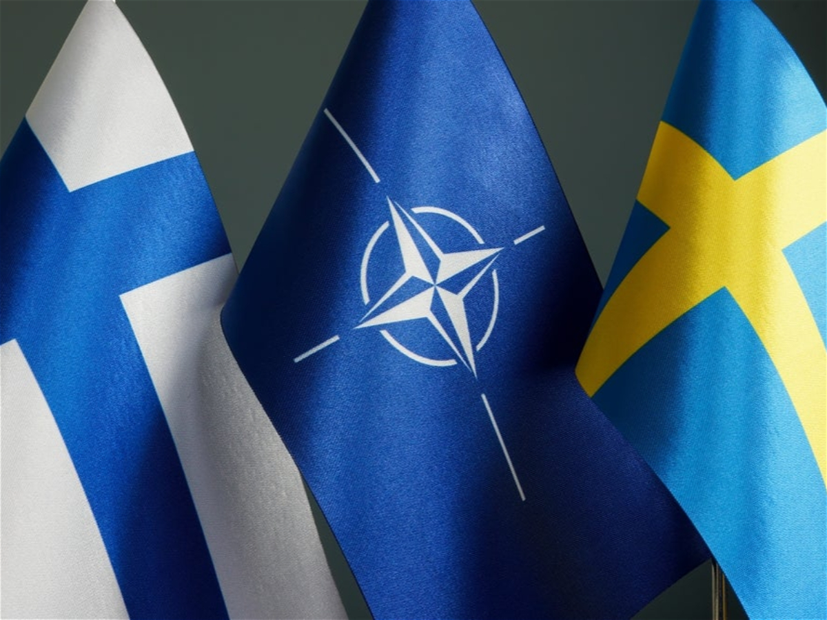 İki ölkə Finlandiya və İsveçin NATO-ya 