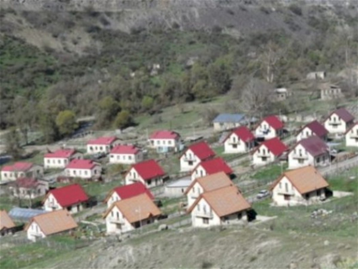 Evləri yandırmağa davam edərsək, Azərbaycan Zabuxa qoşun göndərəcək 