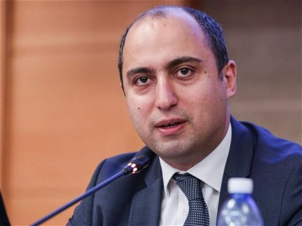 Emin Əmrullayev adı rüşvət qalmaqalında hallanan Həcər Mahmudovaya yeni vəzifə verdi