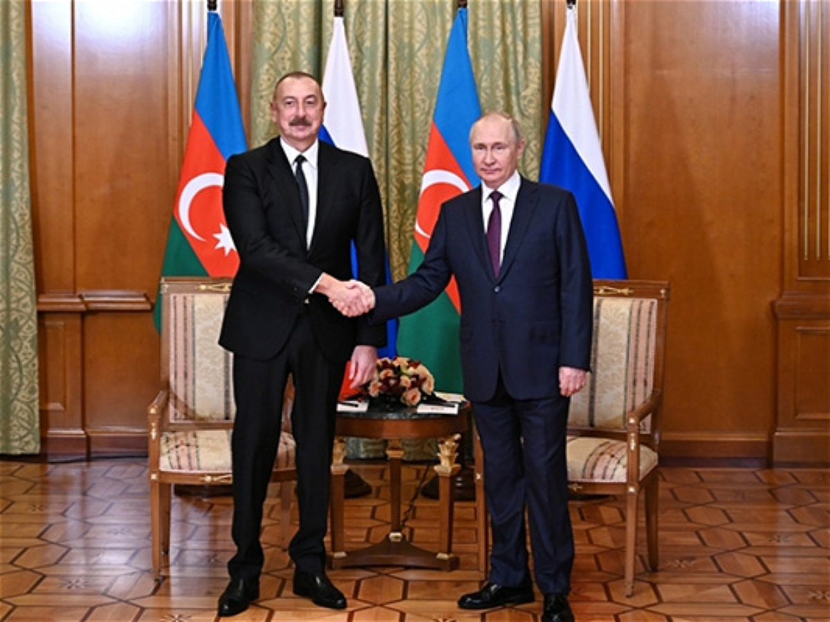 Putin İlham Əliyevə zəng etdi 