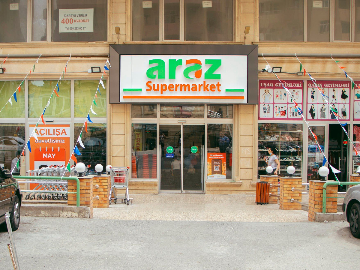 "Araz" marketdən zəlzələyə yardım biabırçılığı 