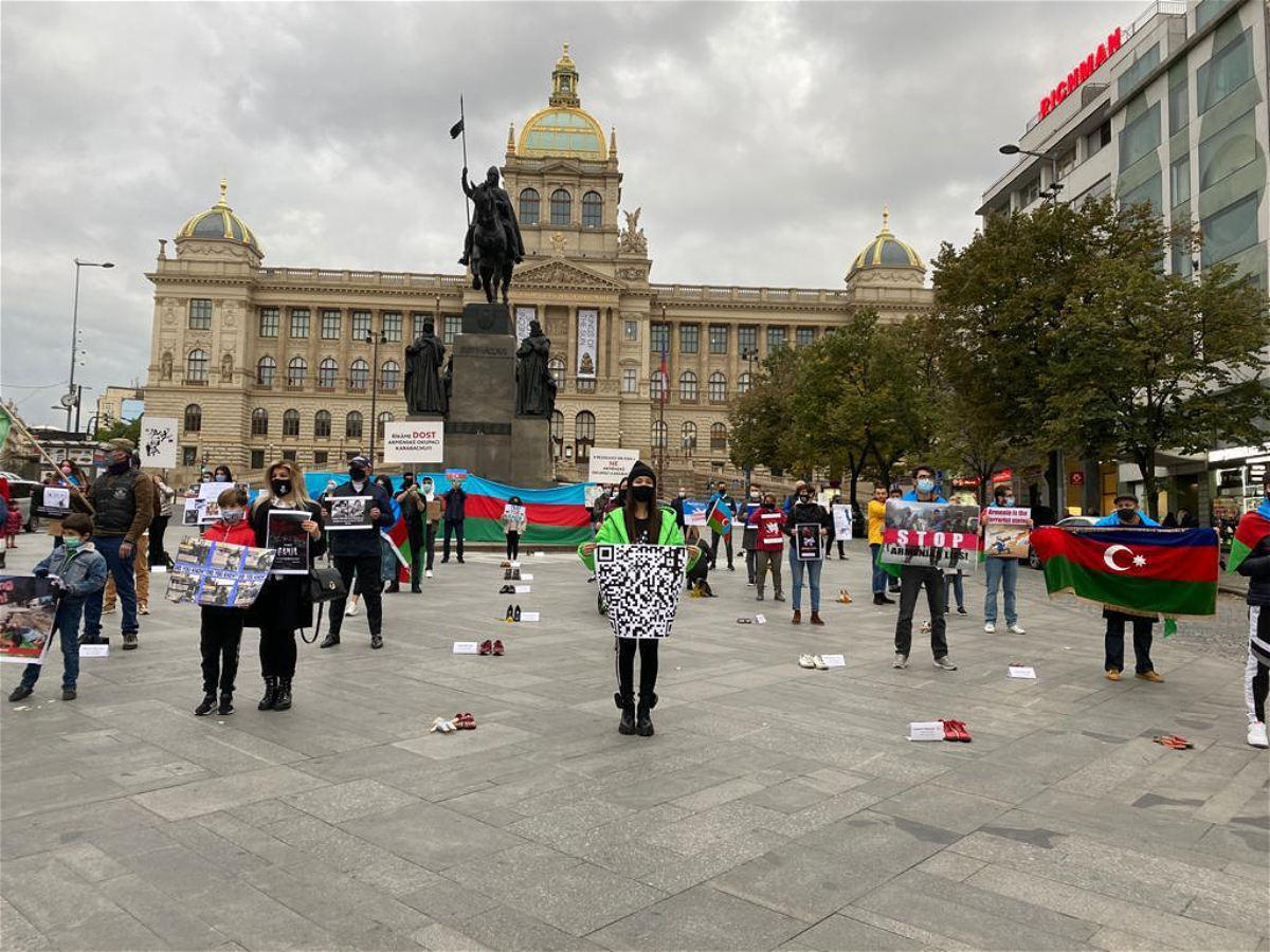 "Həm ön cəbhədə, həm də arxa cəbhədə Vətənin müdafiəsinə hazırıq"