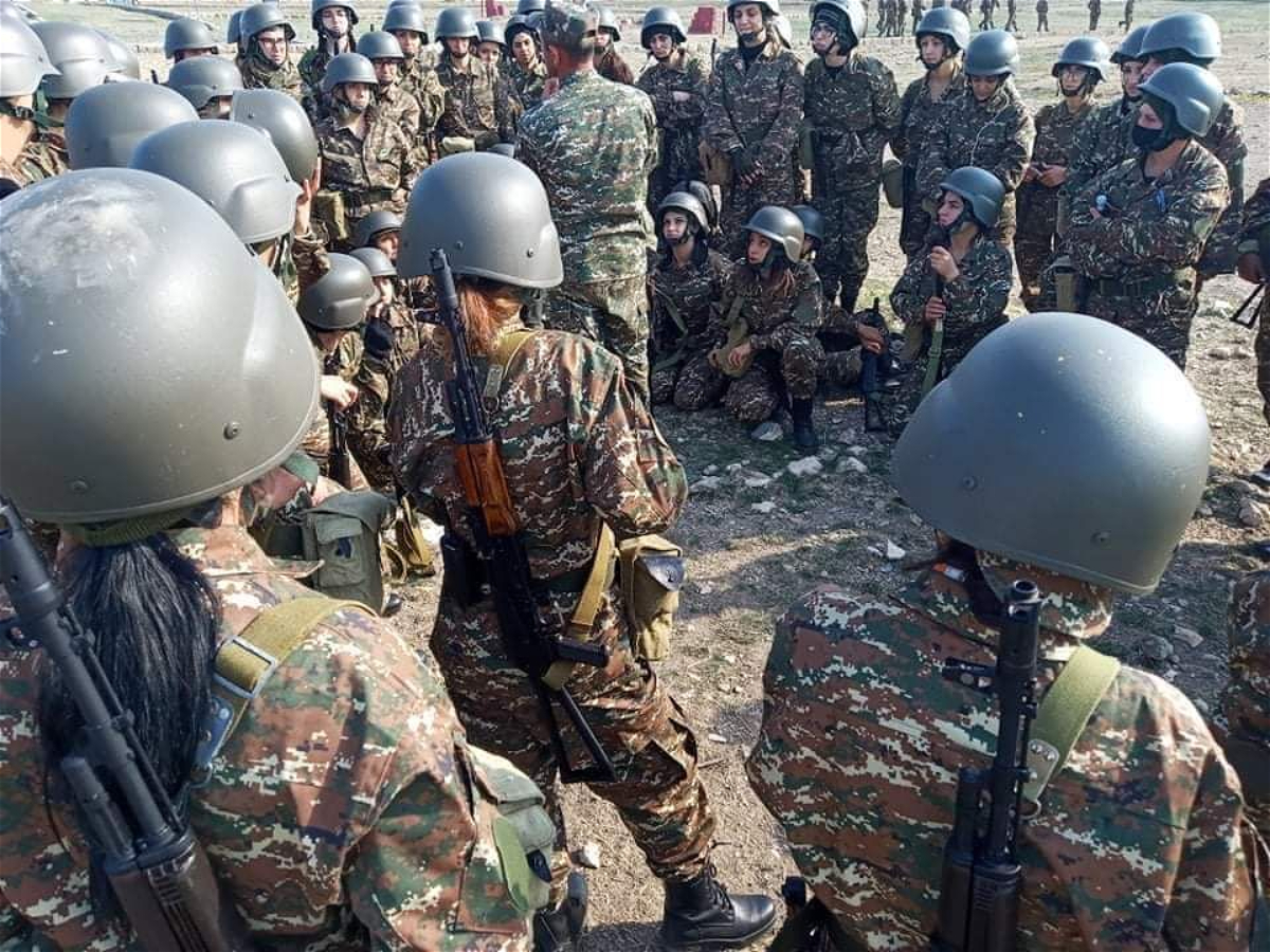 Ermənilər ilk qadın batalyonunun döyüşə göndərir 