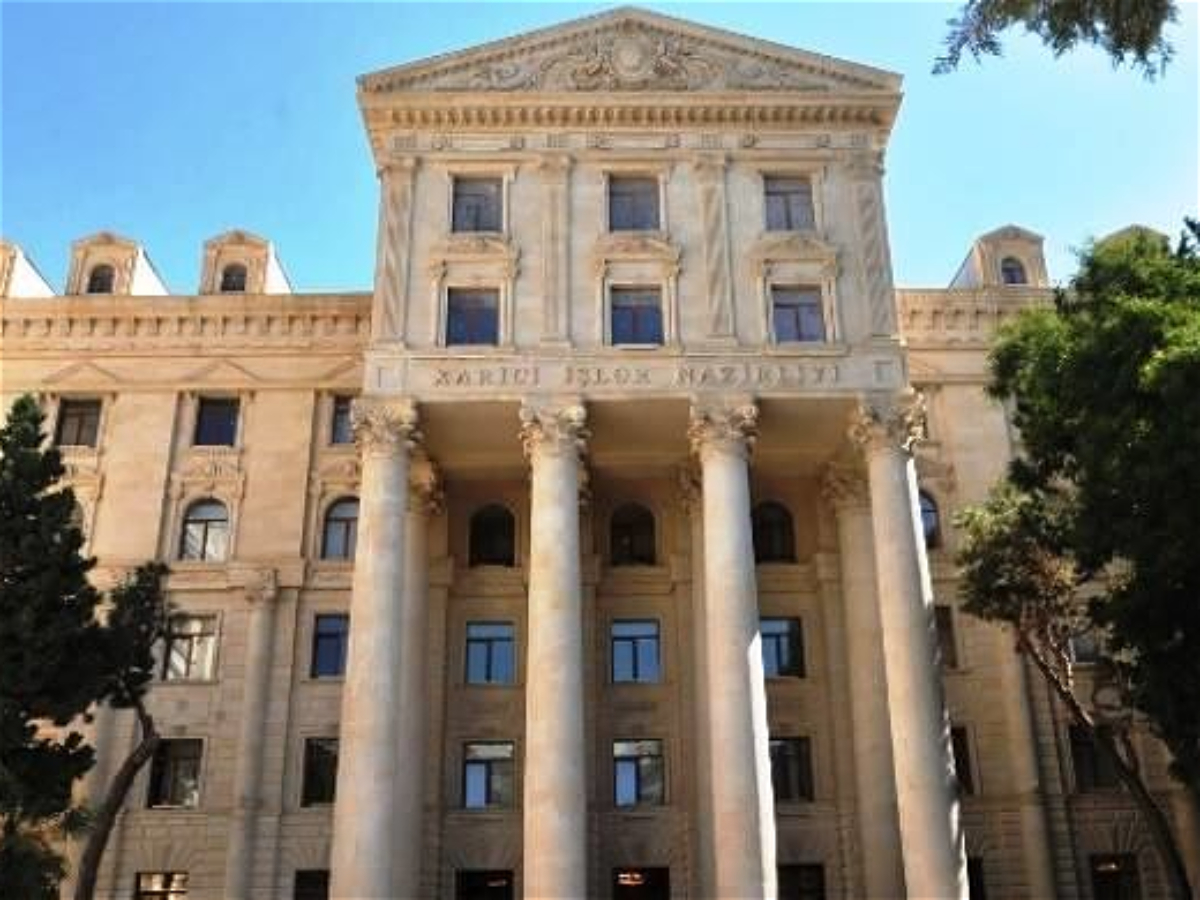 Xaricdəki diplomatlarımız Bakıya çağırıldı 
