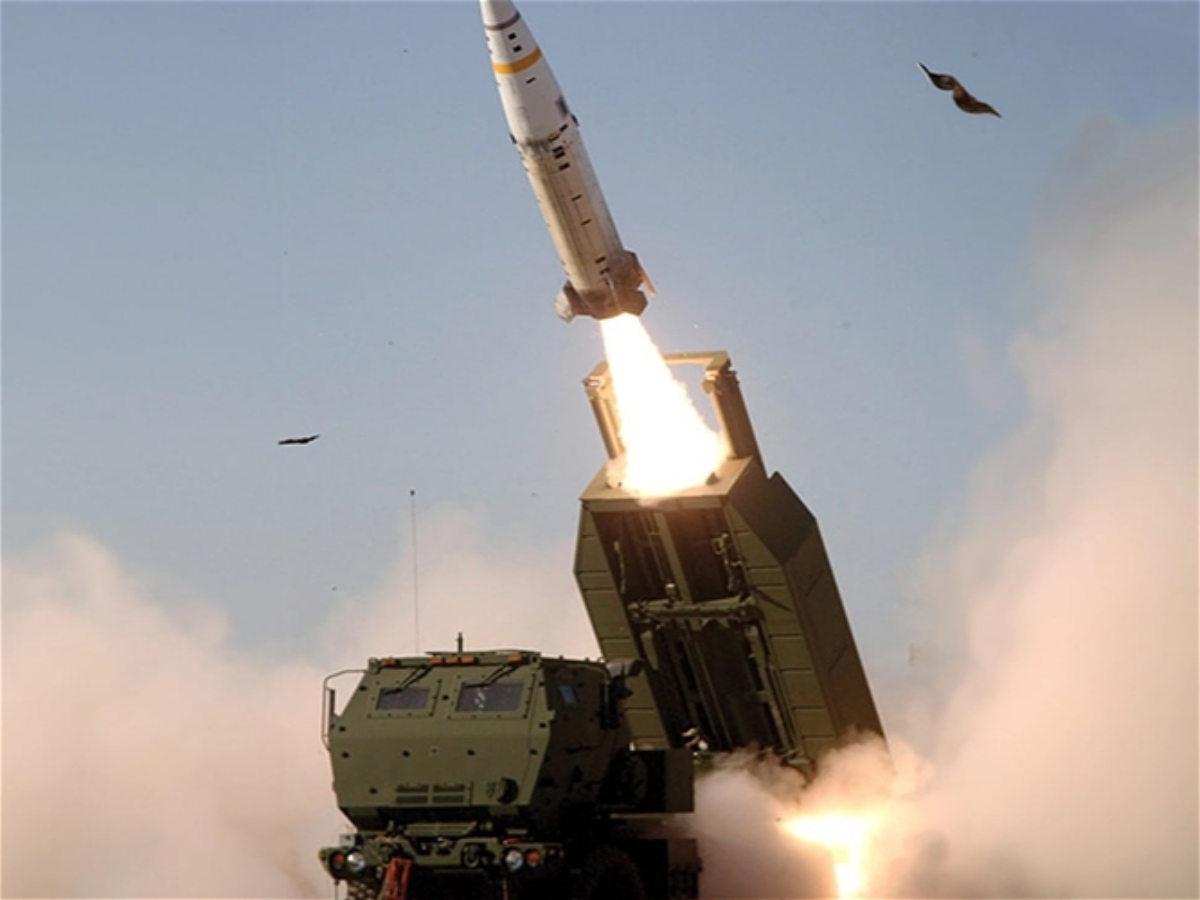 "Rusiyanın raket gücü Qərbi Ukrayna üzrə sülhə razı saldı" 