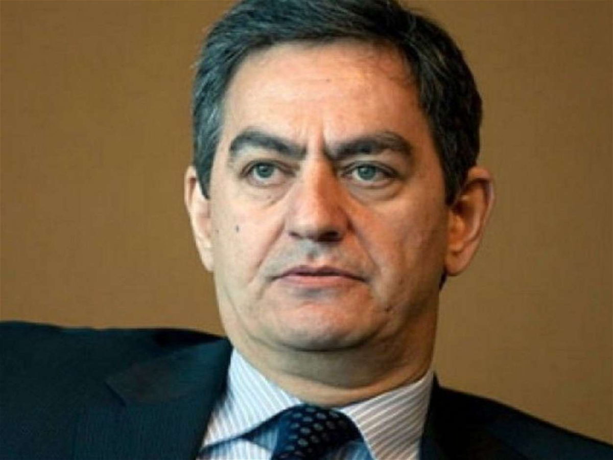 Əli Kərimli hansı maddə ilə 