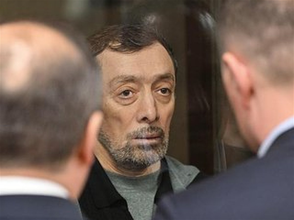 Azərbaycanlı milyarderin işində 