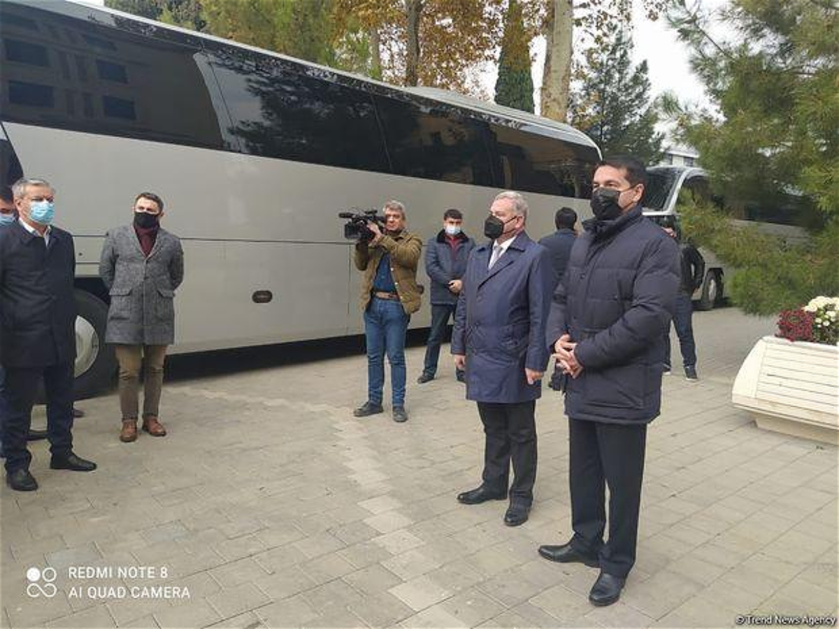 Prezidentin köməkçisi xarici diplomatlarla Tərtərdədir 