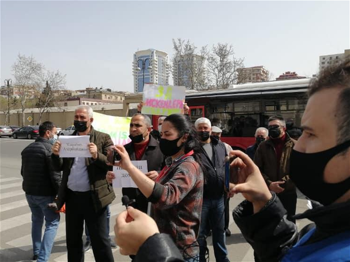 Rusiya səfirliyinin qarşısında aksiya keçirildi - "Rədd ol, Rusiya!" 