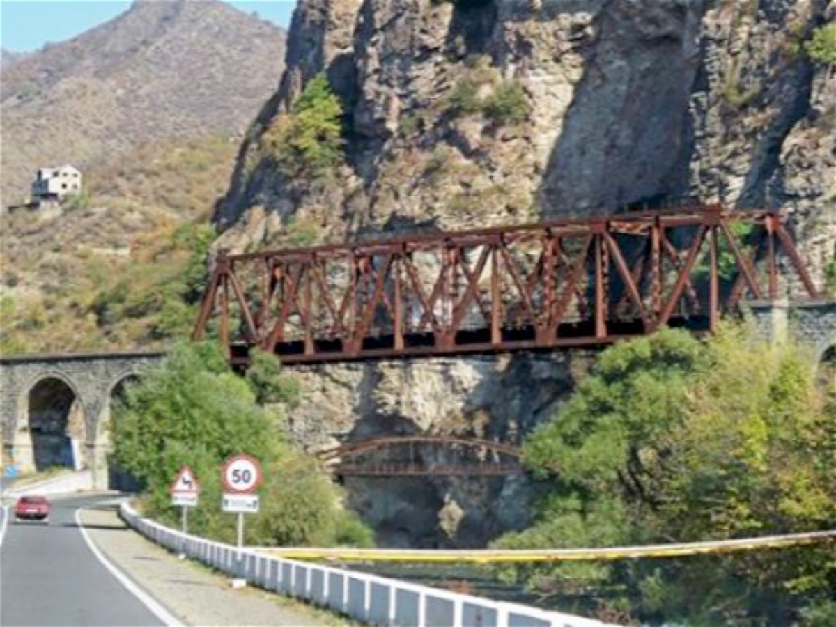 Forpost Ermənistanın başqa yolu yoxdur 