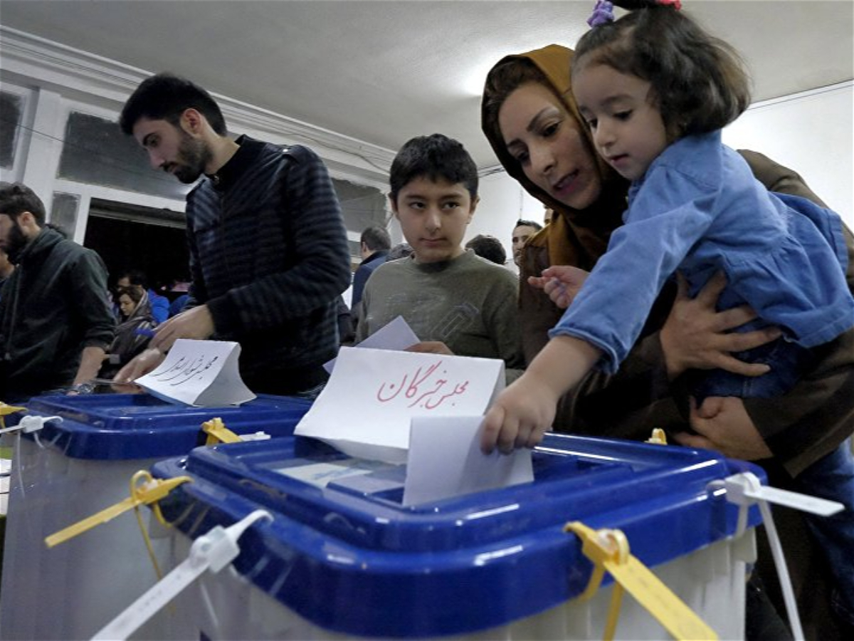 İranda seçki qutusundan prezident İlham Əliyevin adı çıxdı: Tehran şokdadır 