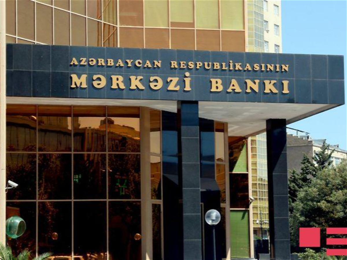 Mərkəzi Bankın "qara siyahısında" olan Azərbaycan zabiti 