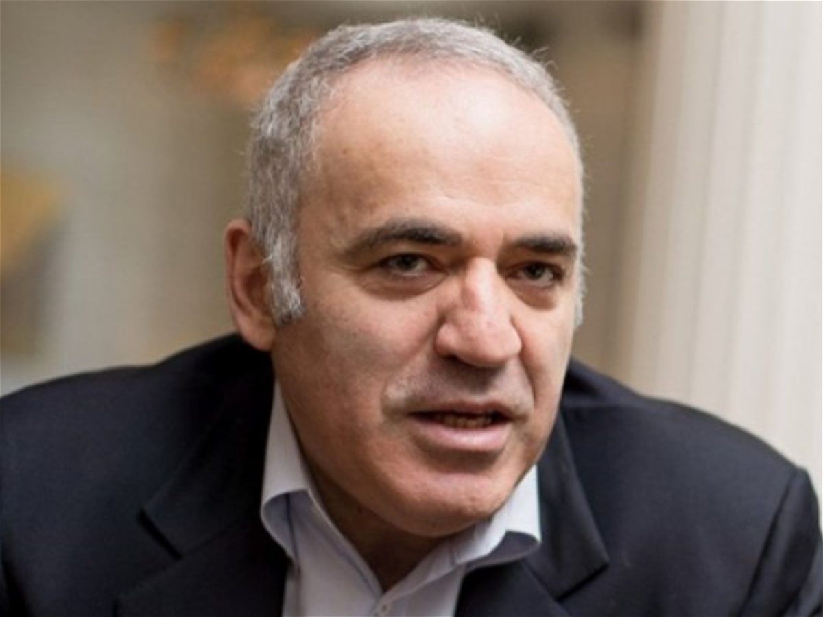 Kasparov Paşinyanı dinc qazaxları öldürməkdə 