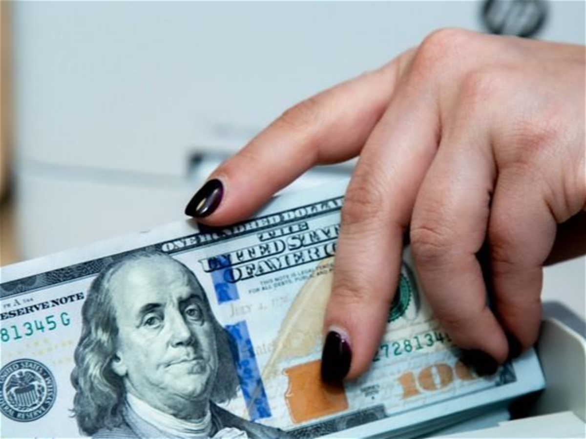 Azərbaycandan ötən il 5 milyard dollardan çox kapital çıxarılıb