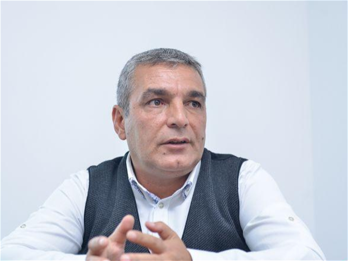 "Prezidentin son çıxışı referendum anonsudur" 